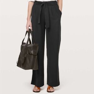 NWT Lululemon Athletica Black Women's Trousers